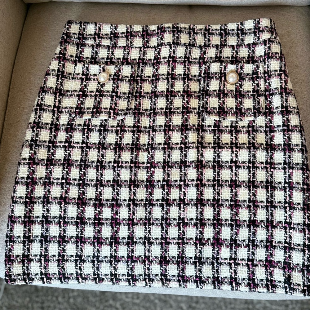 Elegant Tweed Mini Skirt in Black, White, and Purple